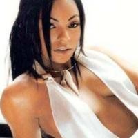 Ashanti Digugat Jutaan Dollar